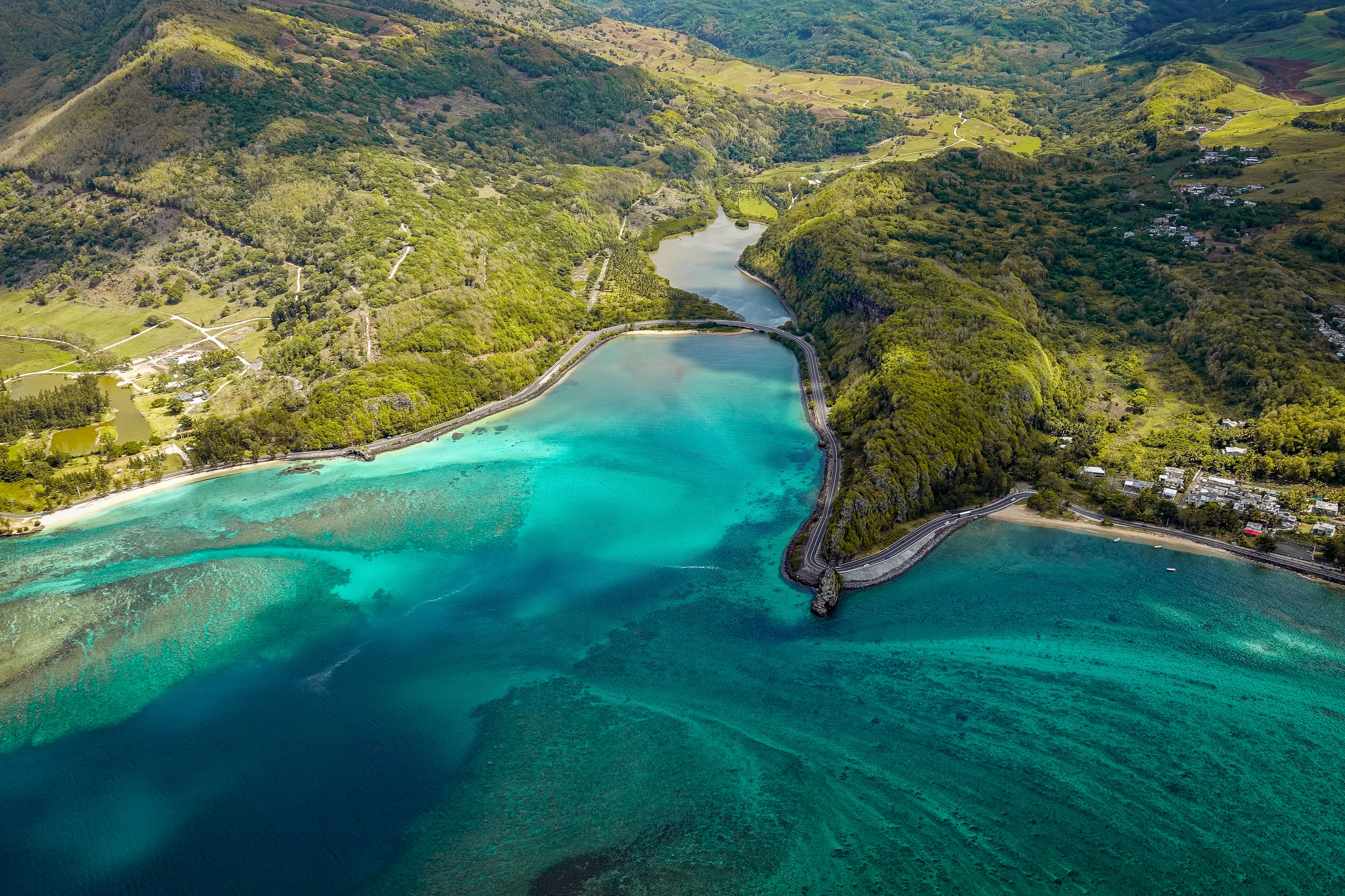 Picture of southern coast of Mauritius Island